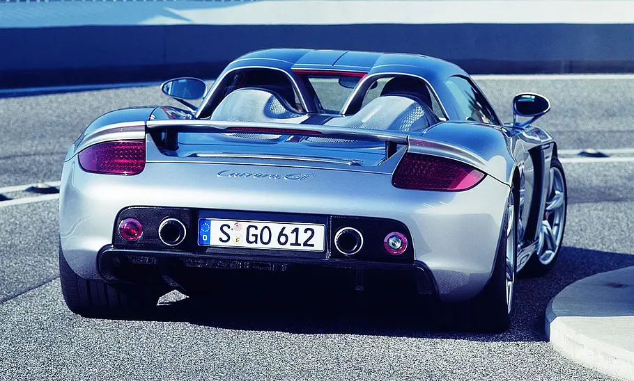 Porsche Carrera GT (2003) Porsche Carrera GT (2003)