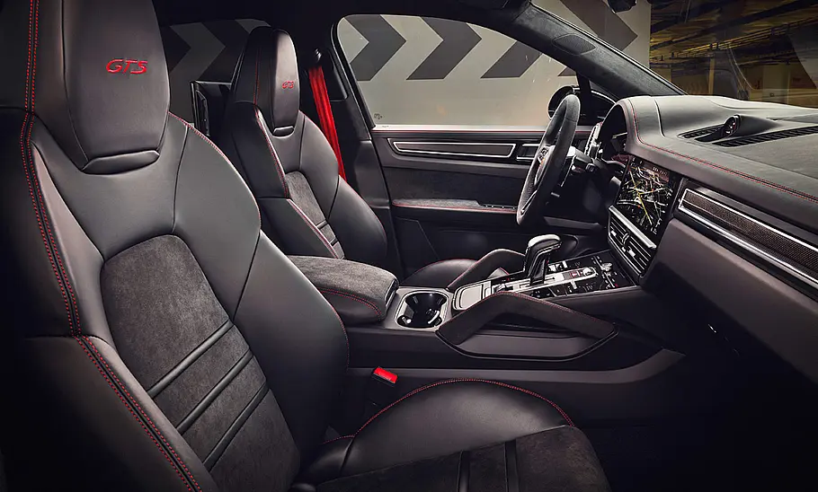 Porsche Cayenne GTS (2020)
