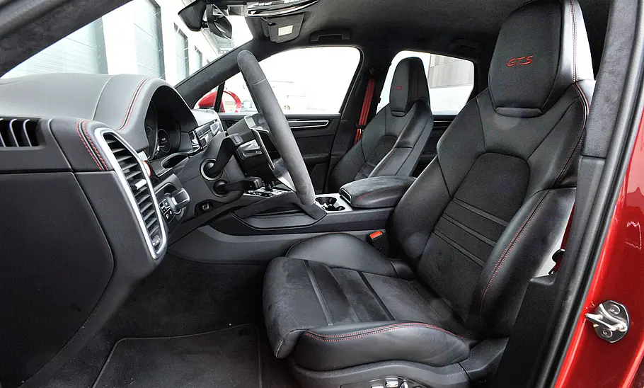 Porsche Cayenne GTS