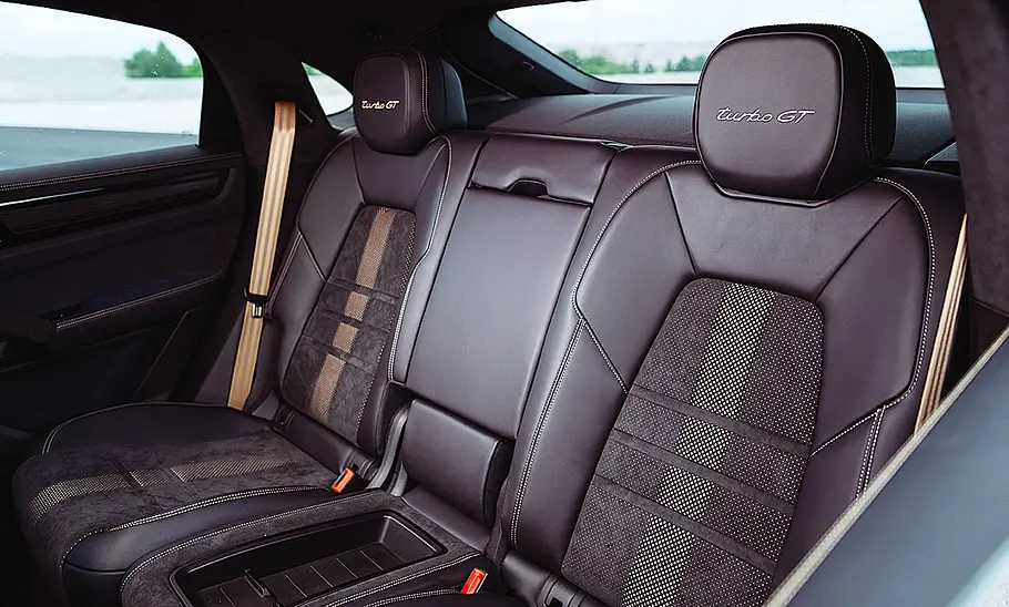 Porsche Cayenne Turbo GT (2021)
