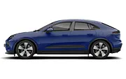 Der Porsche Macan Electric im Profil. - Foto: Carwow