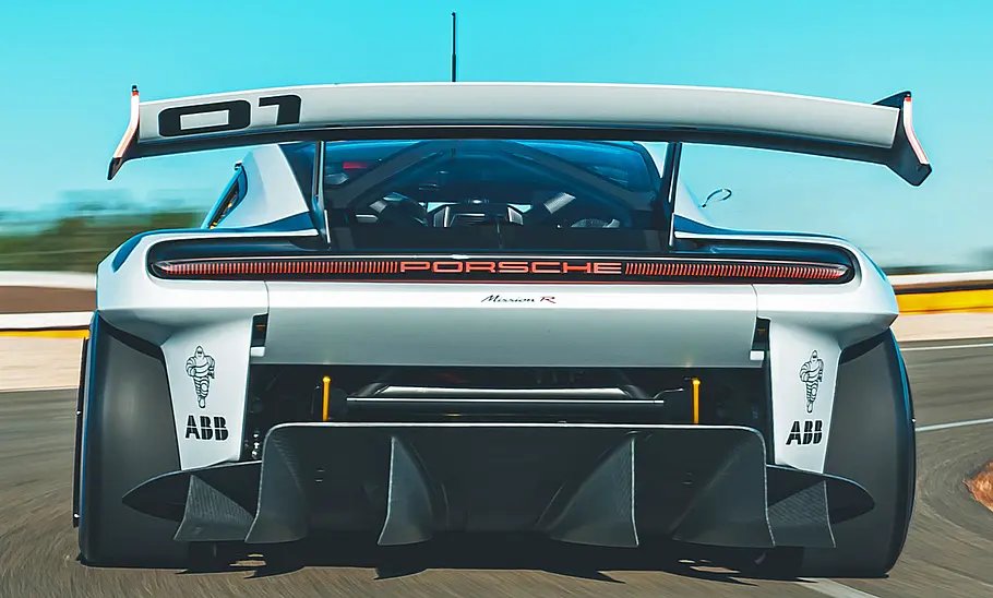 Porsche Mission R (2021)