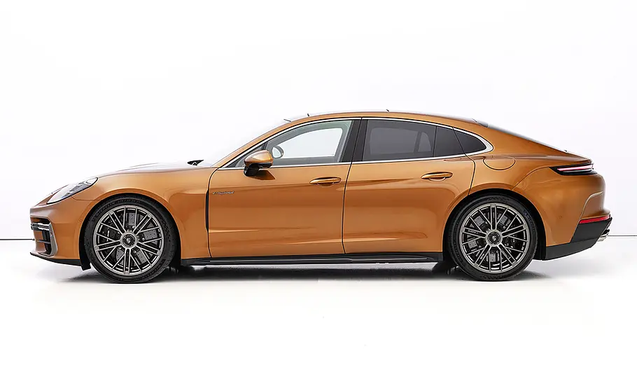 Porsche Panamera Turbo E-Hybrid (2024) Porsche Panamera Turbo E-Hybrid (2024); stehend, Außenansicht; Profilansicht
