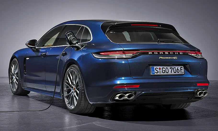 Porsche Panamera Facelift (2020) Porsche Panamera Facelift (2020)