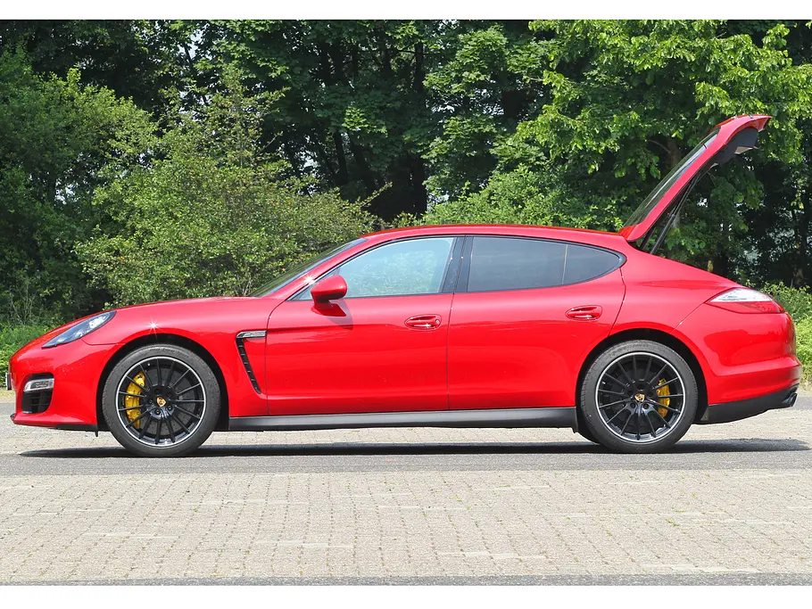 Porsche Panamera GTS Porsche Panamera GTS 2012 V8 Einzeltest Sportlimousine Luxusklasse
