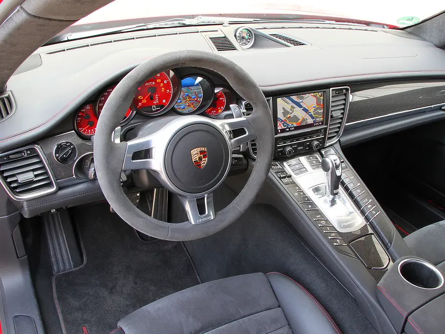 Porsche Panamera GTS Porsche Panamera GTS 2012 V8 Einzeltest Sportlimousine Luxusklasse