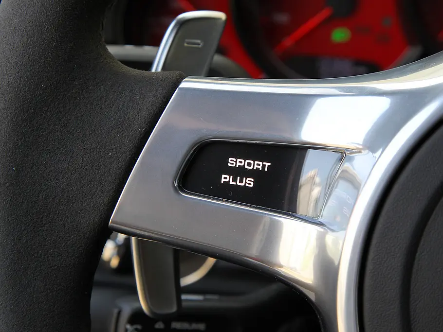 Porsche Panamera GTS Porsche Panamera GTS 2012 V8 Einzeltest Sportlimousine Luxusklasse