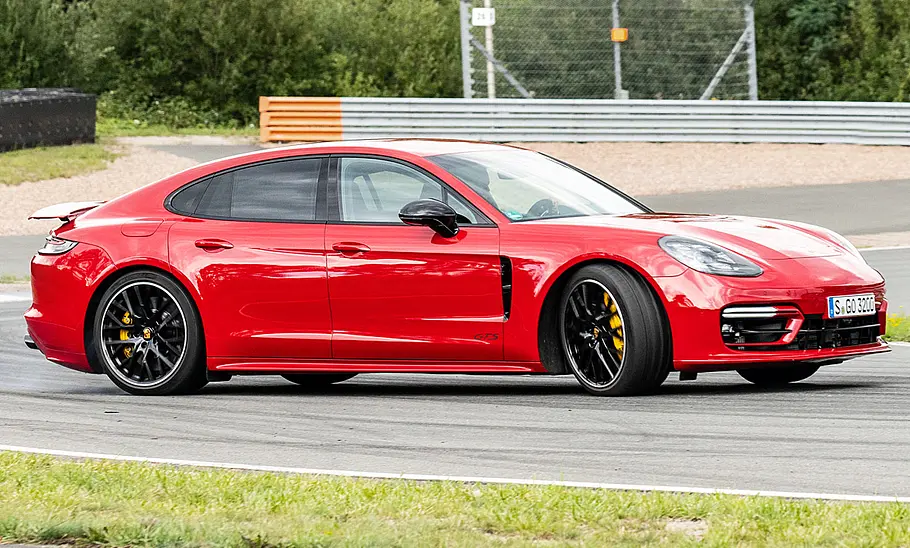Porsche Panamera GTS Facelift
