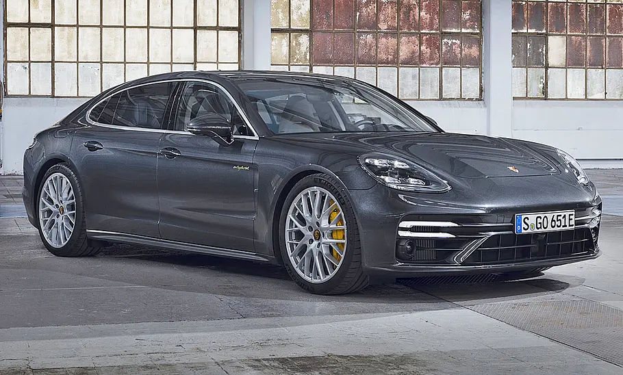 Porsche Panamera Turbo S E-Hybrid Facelift (2020) Porsche Panamera Turbo S E-Hybrid Facelift (2020)