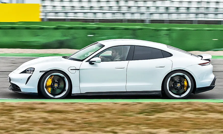 Porsche Taycan Turbo S Porsche Taycan Turbo S