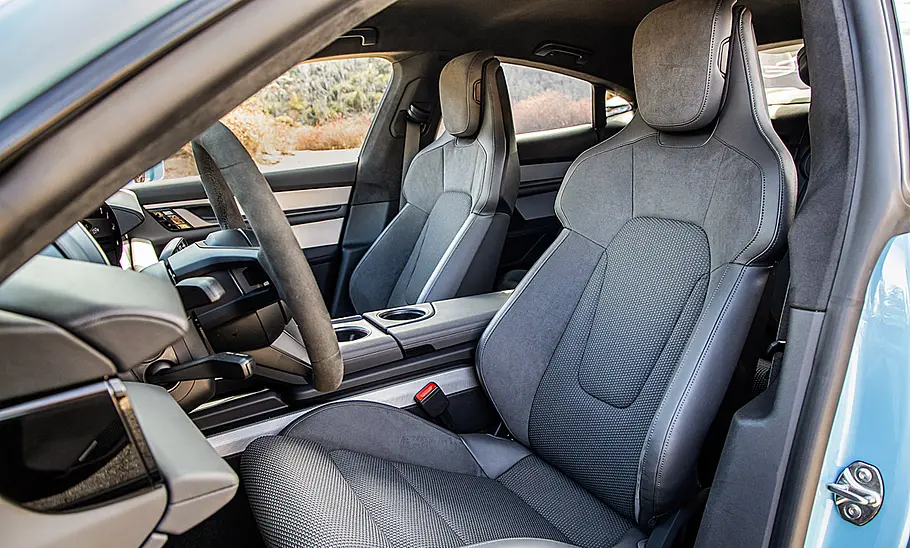 Porsche Taycan 4S (2019)