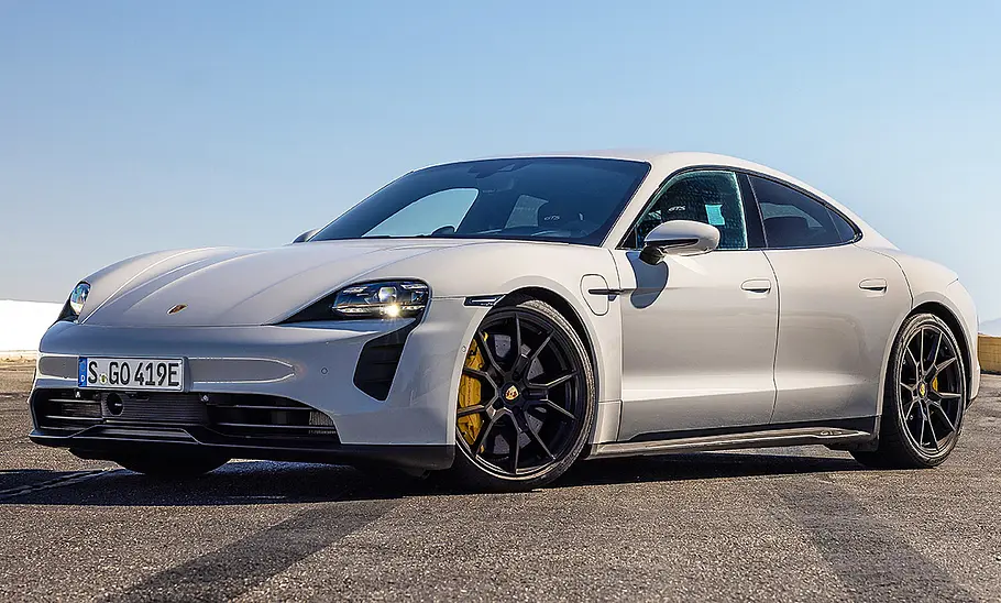 Porsche Taycan GTS (2022) Porsche Taycan GTS (2022)