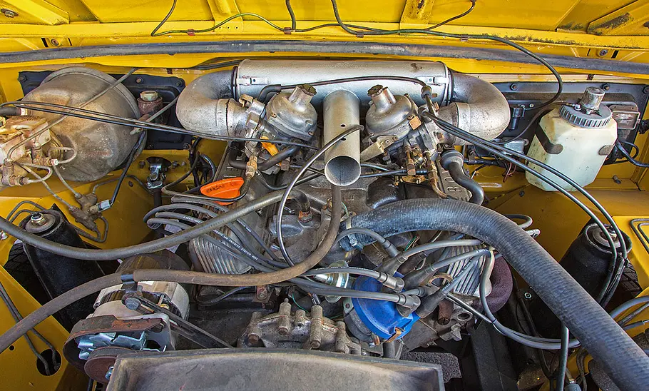 Range Rover Mk1 Der Motor des Range Rover Mk1