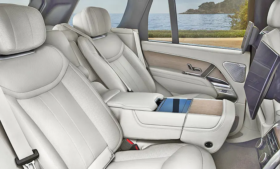 Range Rover (2022); Innenraum; Interieur; Innenansicht; Fond; Fondsitze