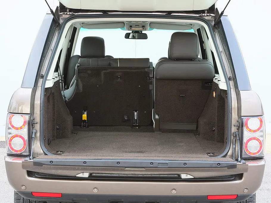 Range Rover 4.4 TDV8 Kofferraum