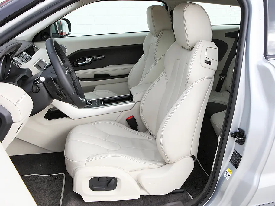 Range Rover Evoque Si4 Coupé - Inneraum