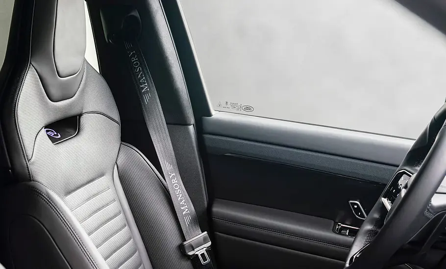 Range Rover Sport SV von Mansory Inennansicht: Detail: Sitz