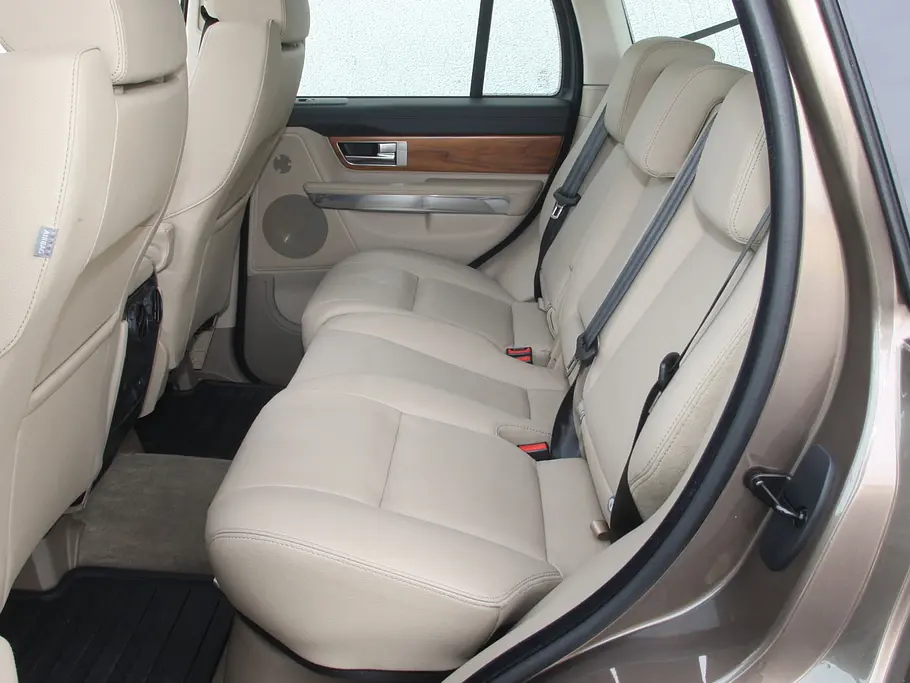 Range Rover Sport 3.0 TDV6 Rückbank