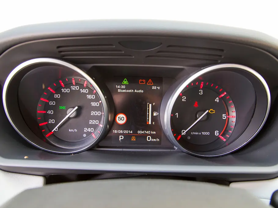 Range Rover Sport SDV8 Test Bilder technische Daten Anzeige