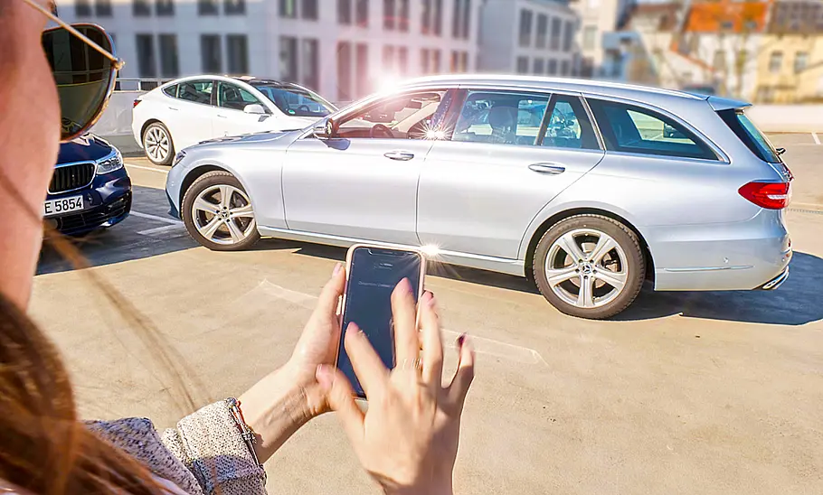 Remote Parking von Mercedes