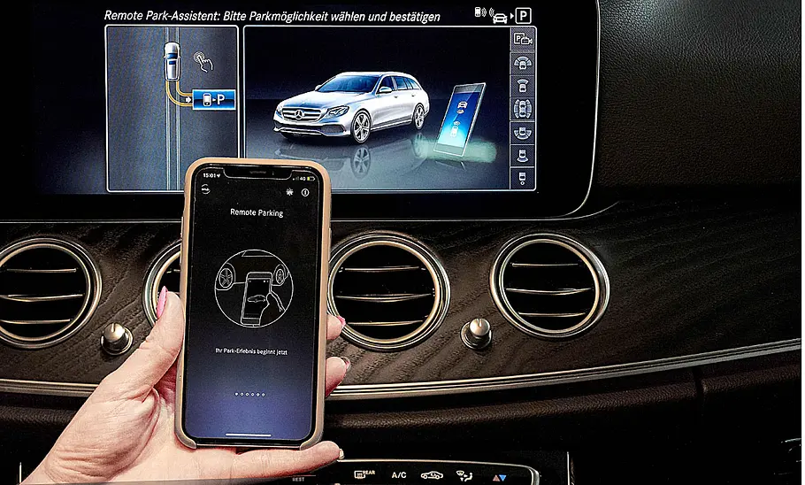 Remote Parking von Mercedes