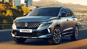 Das Renault Austral Facelift (2025), statisch von vorne links fotografiert. - Foto: Renault