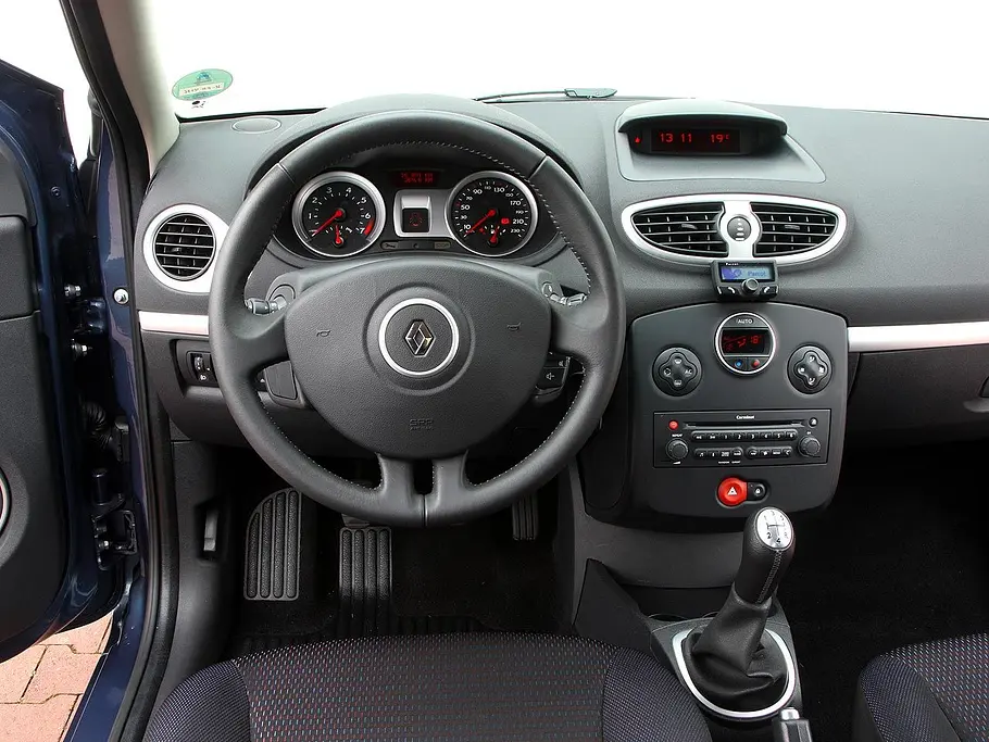 Renault Clio 1.2 16V TCE
