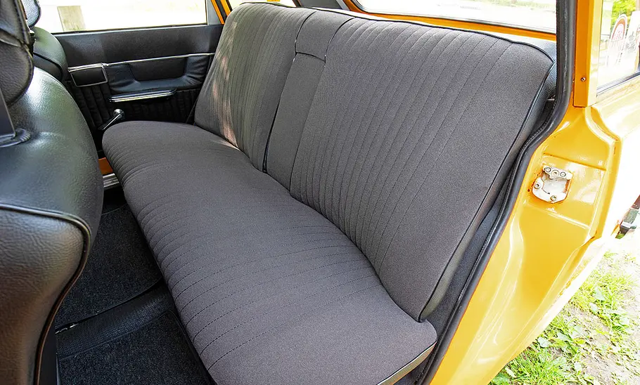 Renault 16 TL Die Rücksitze des Renault 16 TL