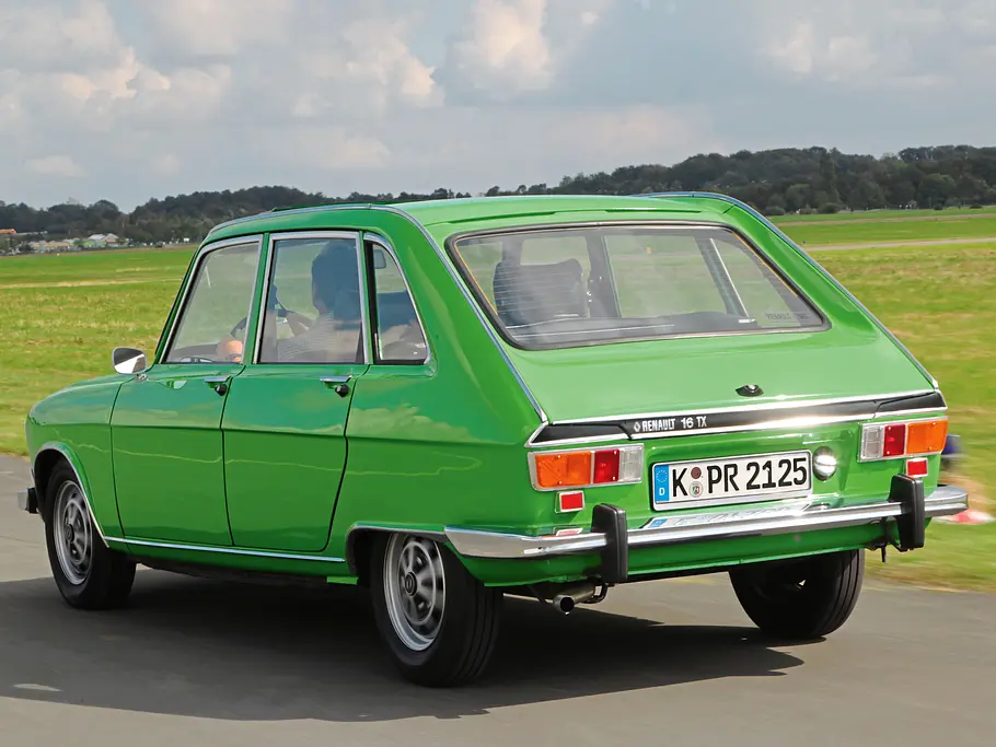Ford Granada vs. Citroen DS 23 Pallas und Renault 16 TX: 70er Limousinen-Test Renault 16 TX Limousine Vergleichstest