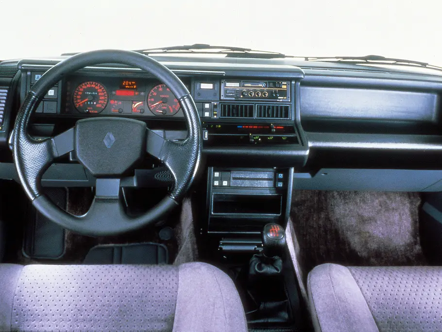 Limousinen Youngtimer Mercedes 190 E Renault 21 Citroen BX Peugeot 405