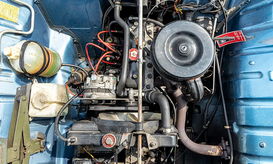 Der Motor des Renault 4.