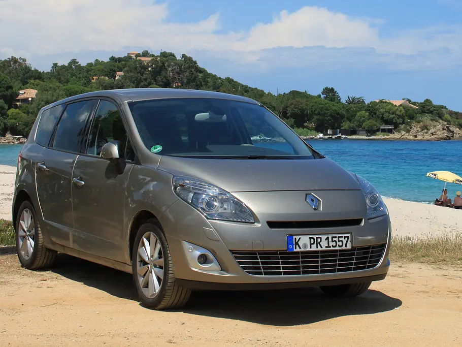 Renault Grand Scénic: Pre-Facelift 2013 renault grand scenic kompaktvan gebrauchtwagen dritte generation front pre-facelift