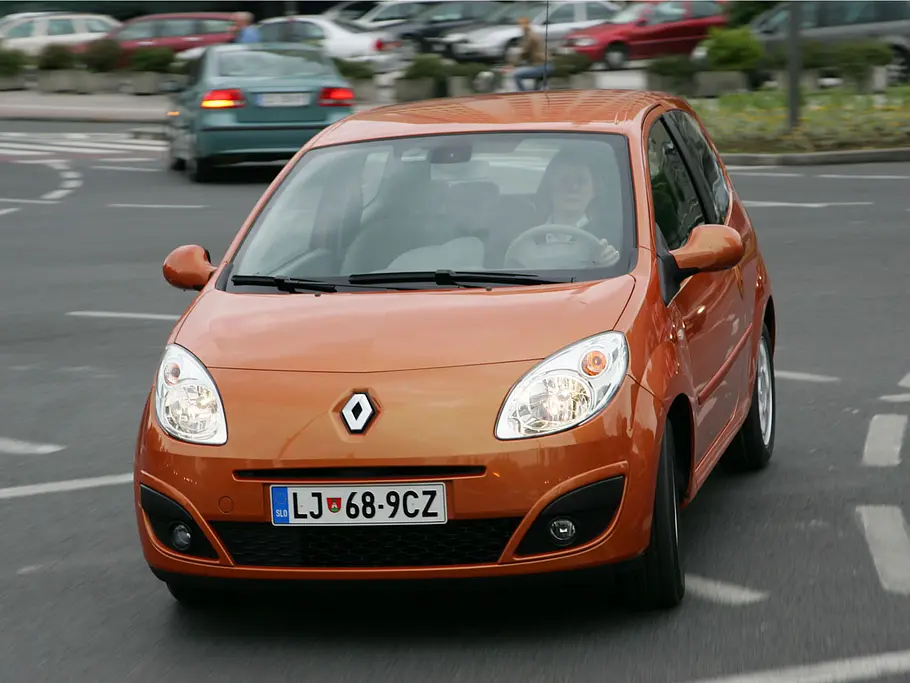 Renault Twingo in 12 Sekunden auf Tempo 100