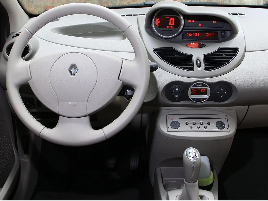 Cockpit des Renault Twingo