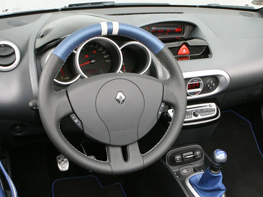 Renault Wind Gordini 1.6 16V 130 Renault Wind Gordini 1.6 16V 130 - Cockpit