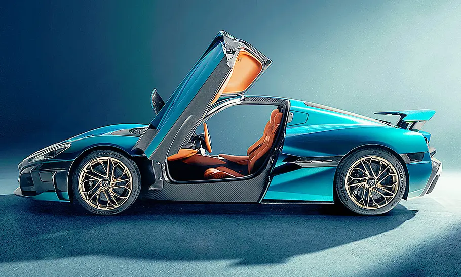 Rimac Nevera (2021); Supersportler; Hypercar; Elektroauto; stehend; Außenansicht; Profilansicht