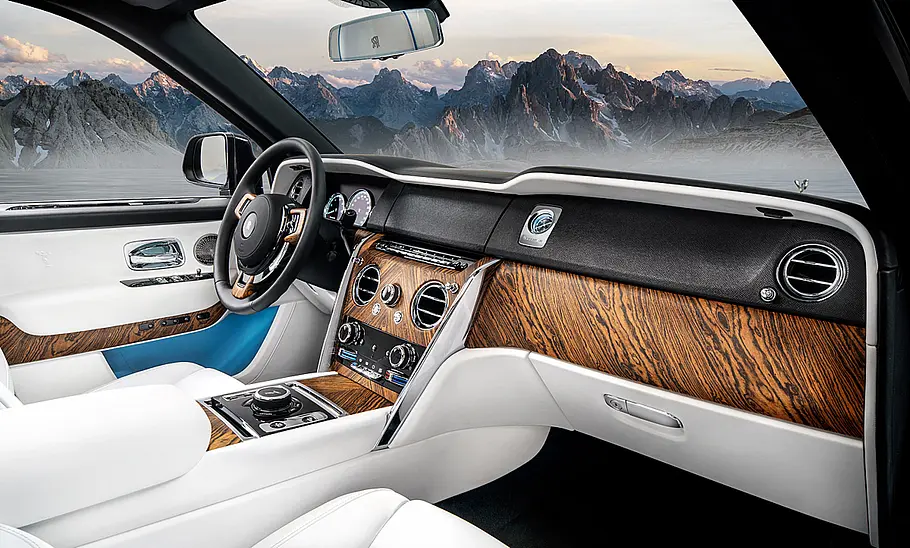 Rolls-Royce Cullinan (2018)