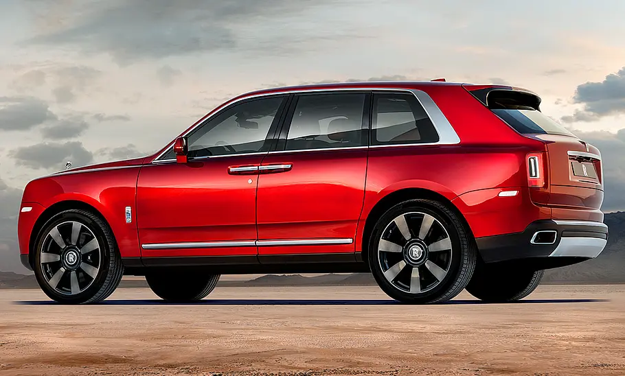 Rolls-Royce Cullinan (2018)