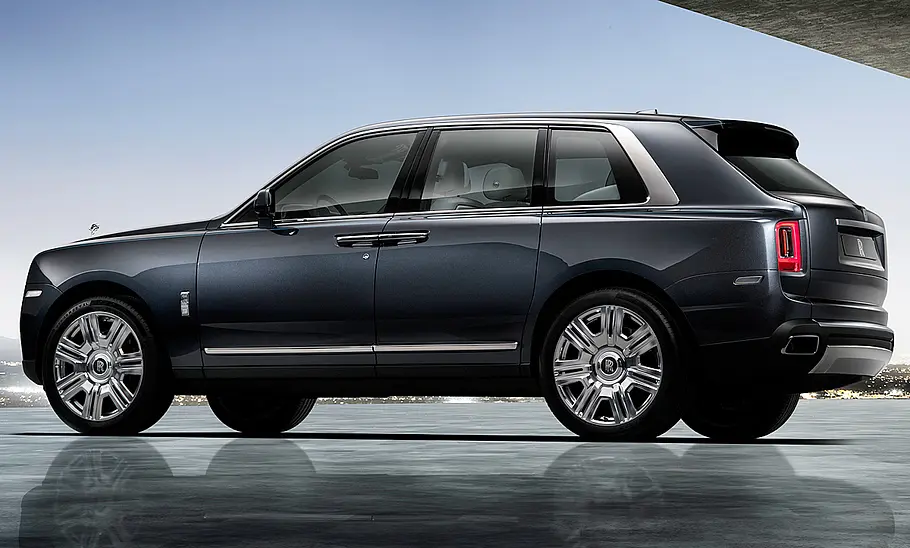 Rolls-Royce Cullinan (2018)