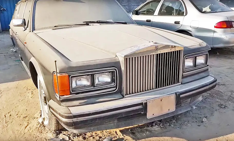 Rolls Royce Siver Spur Rolls Royce Silver Spur in Dubai