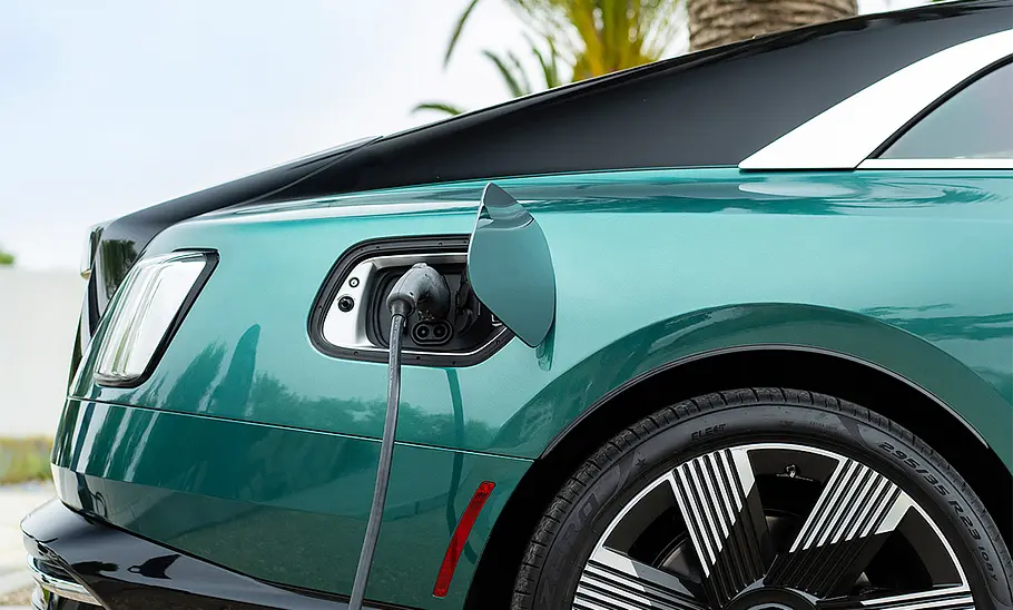 Rolls-Royce Spectre (2023) Rolls-Royce Spectre (2023)