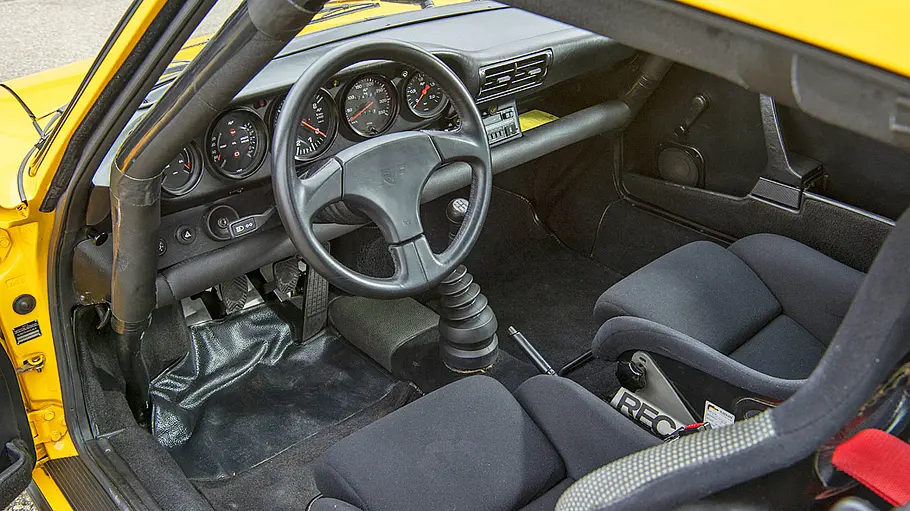 Das Cockpit des Ruf CTR.
