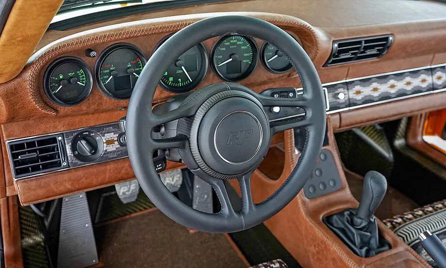 Das Cockpit des Ruf Rodeo
