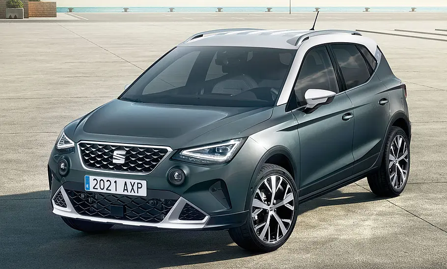 Seat Arona Facelift (2021), statisch, schräg vorne