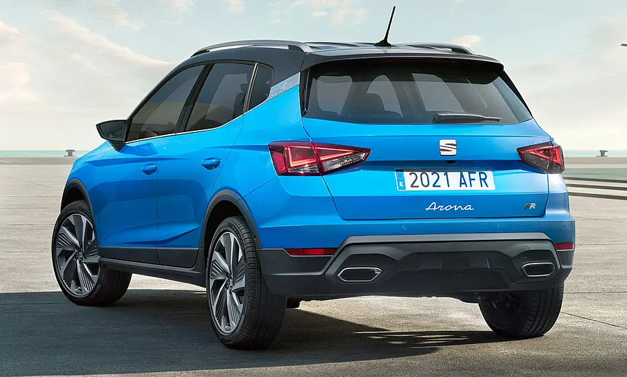 Seat Arona Facelift (2021), statisch, Heckansicht, schräg von hinten