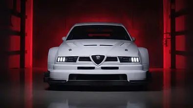 Der SGT Automobili 55-SGT stehend von vorne - Foto: SGT Automobili