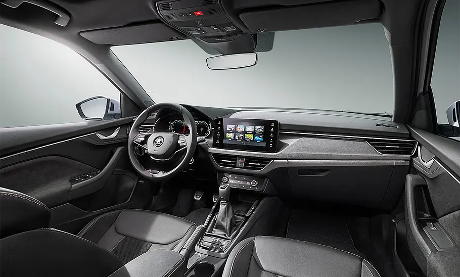 Das Cockpit des Skoda Kamiq Facelift (2024).