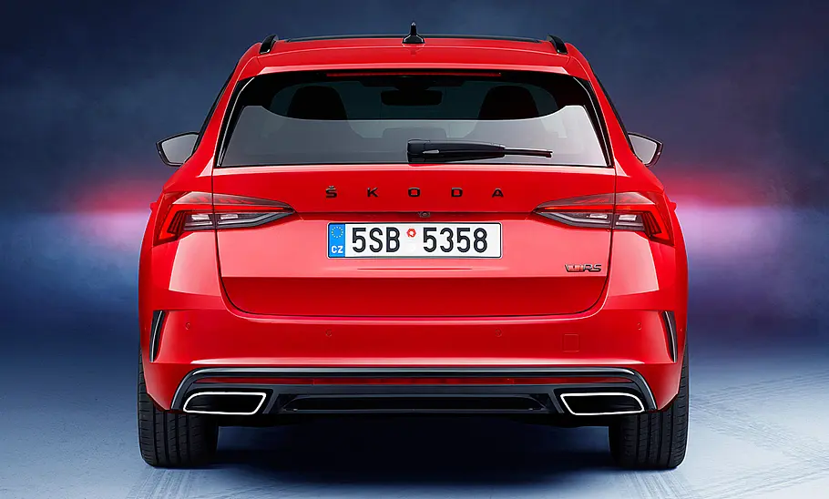Skoda Octavia Combi RS (2020) Skoda Octavia Combi RS (2020)