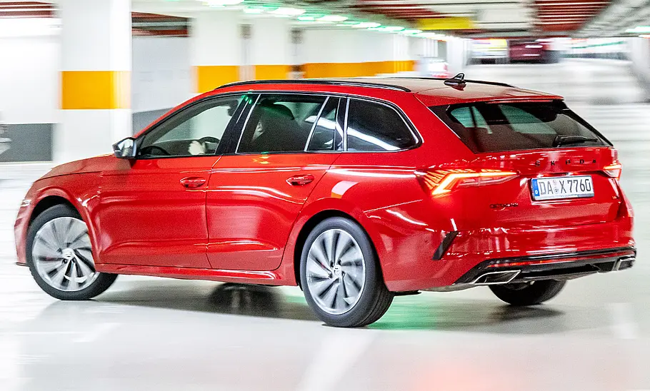 Skoda Octavia Combi RS 2.0 TSI DSG
