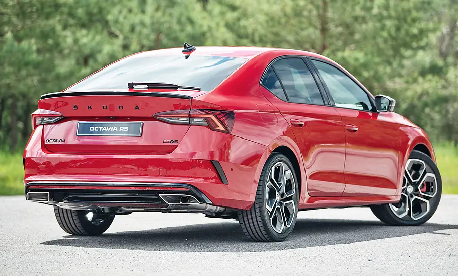 Skoda Octavia RS (2020) Skoda Octavia RS (2020)